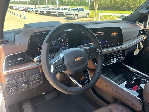 New 2026 Chevrolet Tahoe High Country AWD/4WD image 30