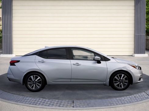 Used 2020 Nissan Versa SV image 8