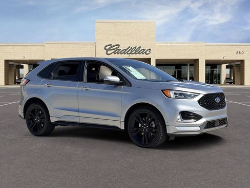 Used 2021 Ford Edge ST w/ Equipment Group 401A image 3