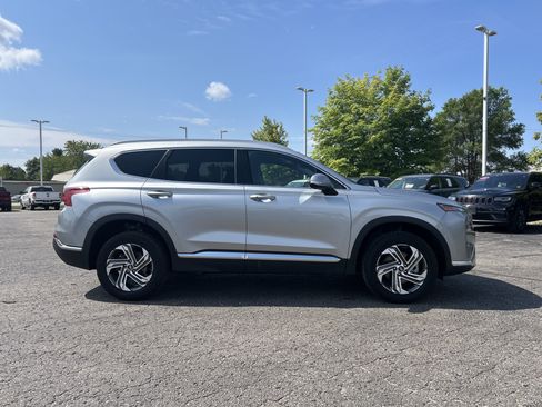 Used 2022 Hyundai Santa Fe SEL AWD/4WD image 2