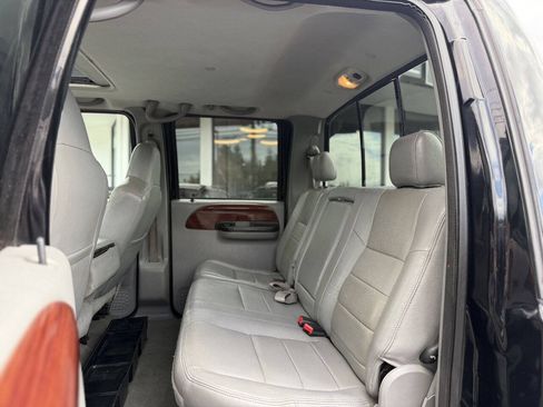 Used 2006 Ford F350 Lariat AWD/4WD image 35