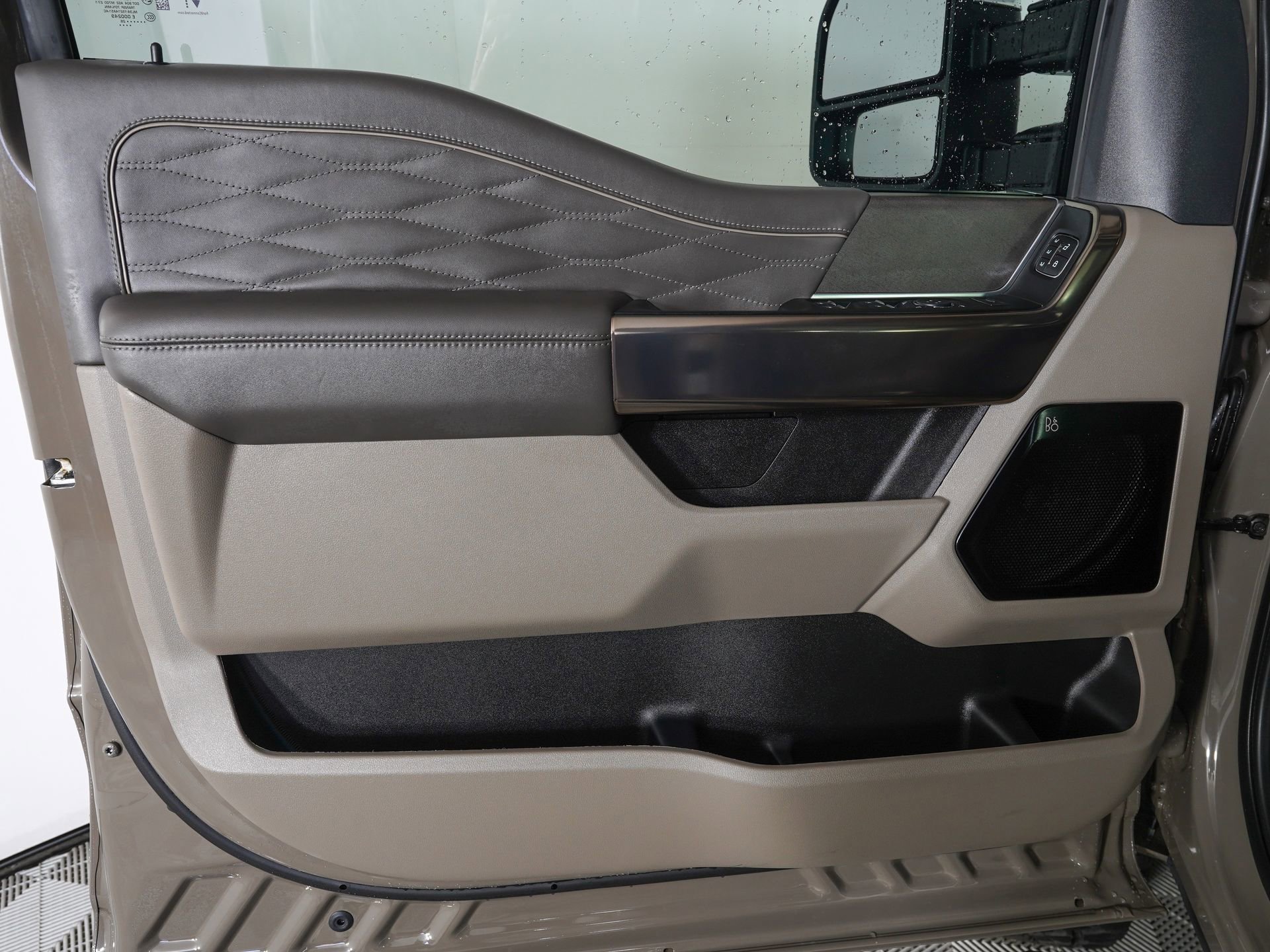 Used 2026 Ford F450 Platinum w/ Platinum Plus Package AWD/4WD image 13