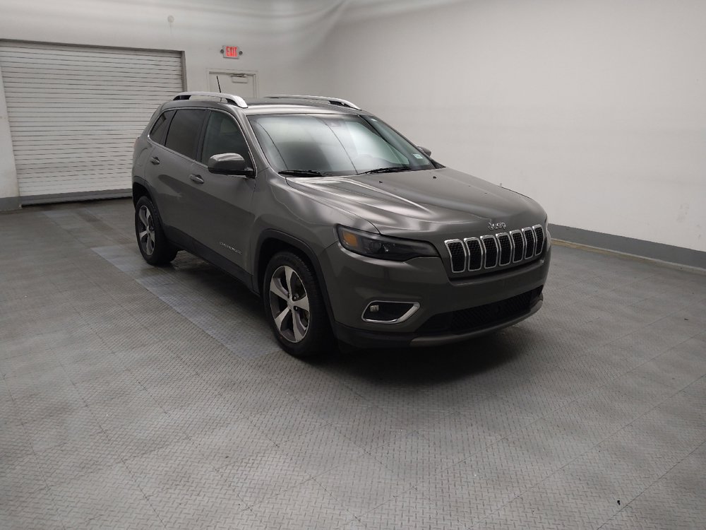 Used 2020 Jeep Cherokee Limited w/ Advanced Safety Group FWD image 11