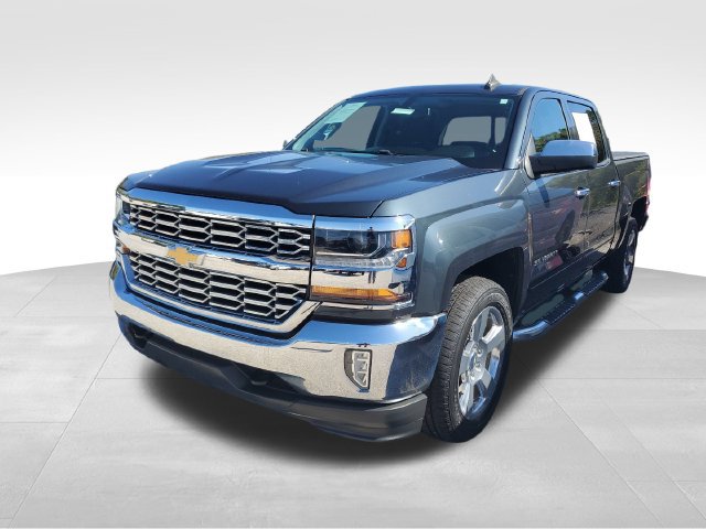 Used 2018 Chevrolet Silverado 1500 LT w/ All Star Edition AWD/4WD image 6