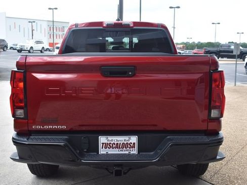 Used 2026 Chevrolet Colorado Trail Boss AWD/4WD image 8