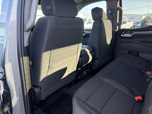 New 2026 GMC Sierra 1500 Elevation image 13