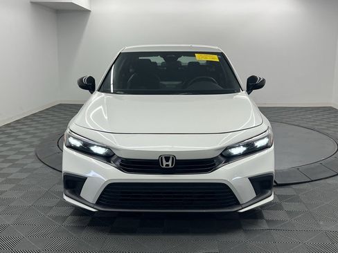 Used 2023 Honda Civic Sport image 5