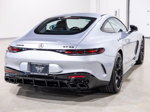 Used 2024 Mercedes-Benz AMG GT 55 image 9