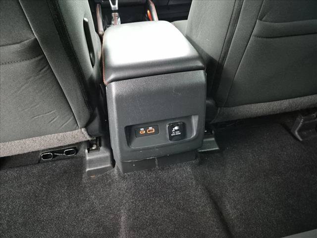 Used 2022 Nissan Frontier PRO-4X AWD/4WD image 18