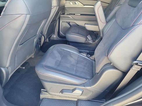 Used 2025 Ford Explorer ST image 14