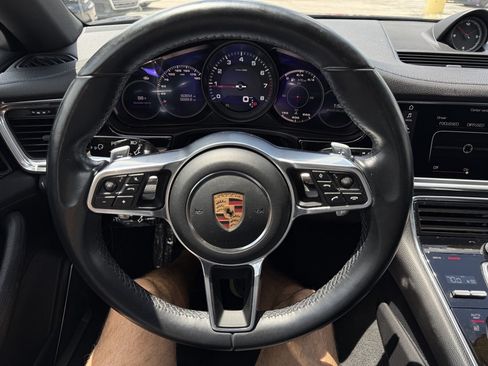 Used 2017 Porsche Panamera 4 AWD/4WD image 18