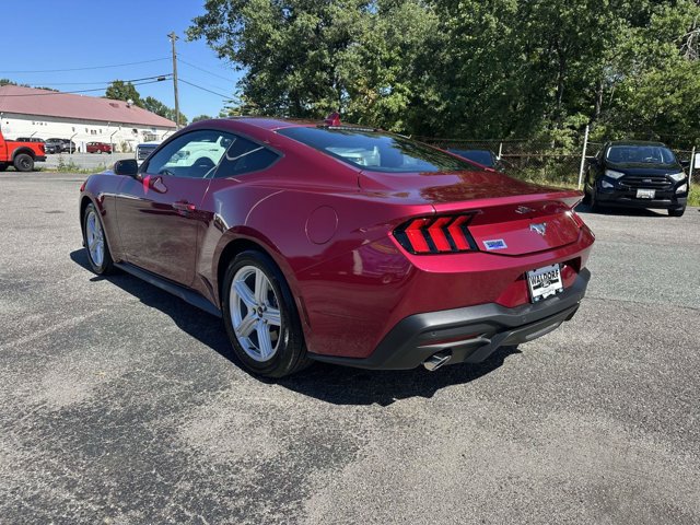 Certified 2026 Ford Mustang Coupe RWD image 4