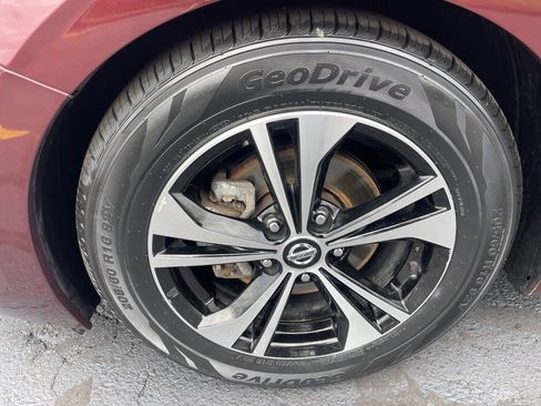 Certified 2022 Nissan Sentra SV image 25