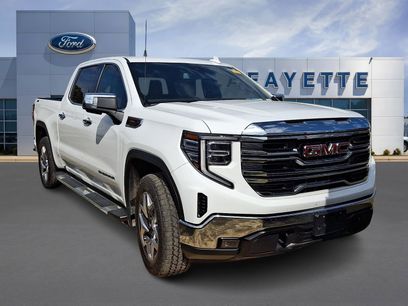 Used 2023 GMC Sierra 1500 SLT w/ SLT Premium Package