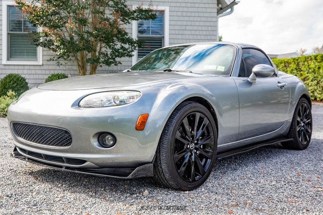 Used 2008 MAZDA MX-5 Miata Grand Touring w/ Premium Pkg RWD image 17