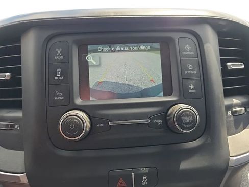 Used 2019 RAM 2500 Big Horn AWD/4WD image 26