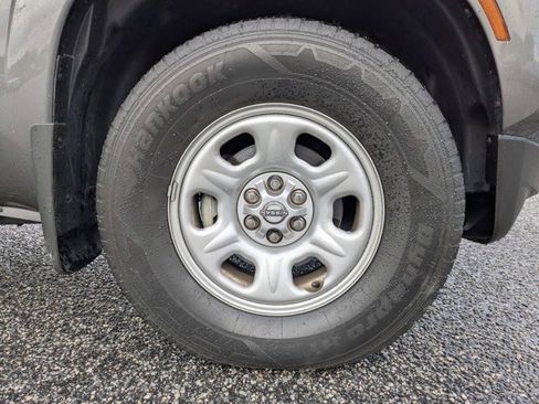 Used 2022 Nissan Frontier S w/ Technology Package image 12