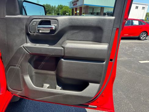 Used 2025 Chevrolet Silverado 1500 Custom AWD/4WD image 15