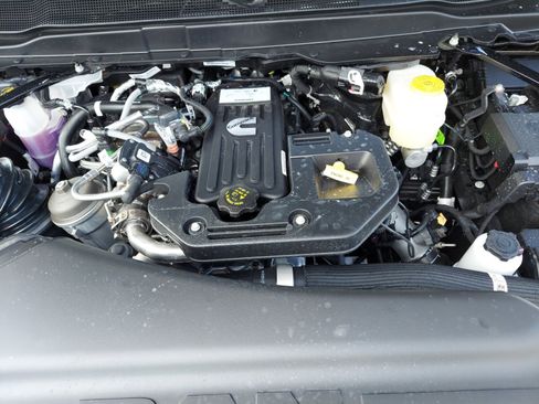 New 2026 RAM 2500 Laramie image 30