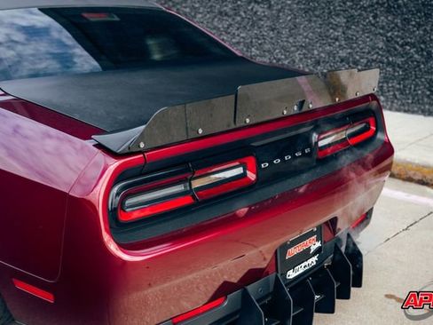 Used 2018 Dodge Challenger T/A image 31