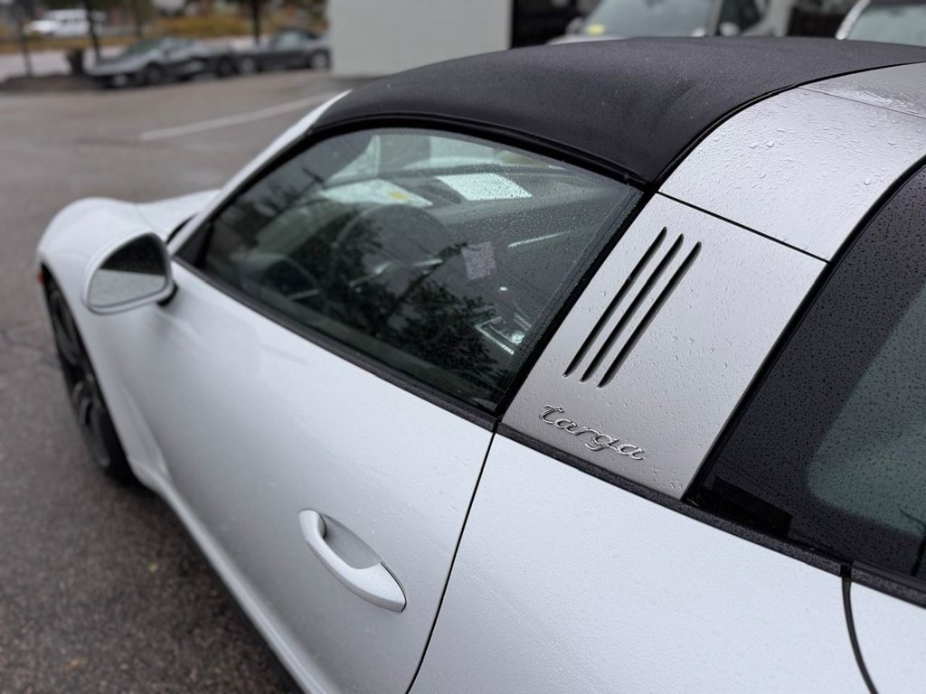 Used 2018 Porsche 911 Targa 4S w/ Sportdesign Package AWD/4WD image 15