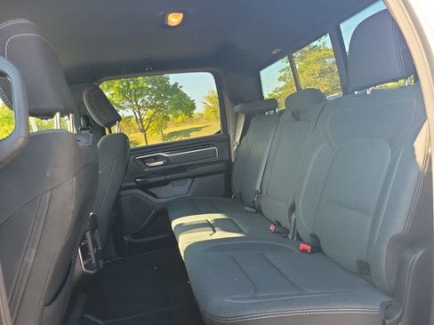 Used 2021 RAM 1500 Big Horn AWD/4WD image 10