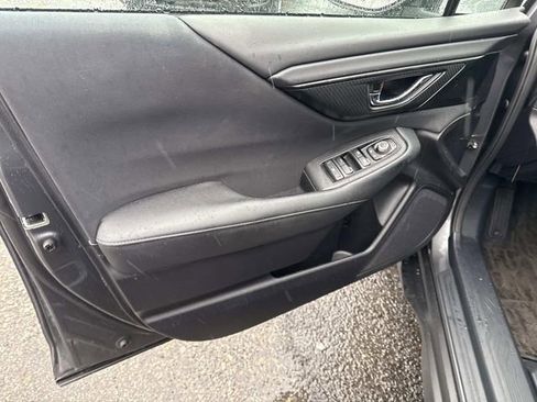 Used 2021 Subaru Outback Premium image 23