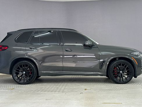 Certified 2025 BMW X5 sDrive40i w/ M Sport Package image 8