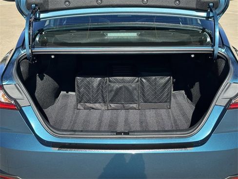Certified 2025 Toyota Camry SE w/ Convenience Package image 26