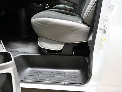 Used 2019 GMC Savana 2500 w/ Driver Convenience Package image 10