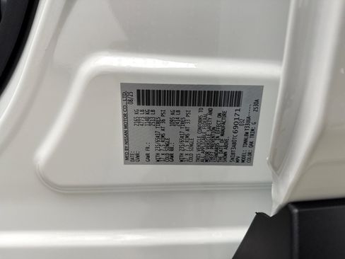 Used 2026 Nissan Rogue S image 19