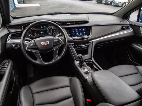 Used 2024 Cadillac XT5 Luxury AWD/4WD image 27