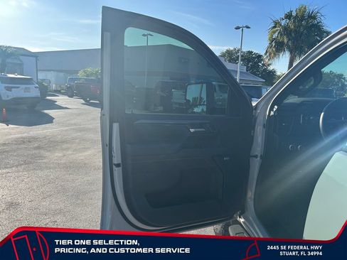Used 2026 GMC Sierra 2500 AT4 w/ AT4 Premium Plus Package AWD/4WD image 12