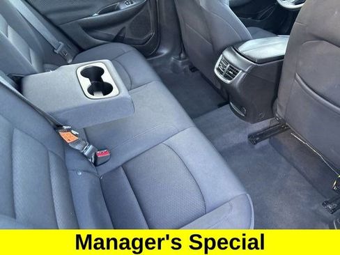 Used 2023 Chevrolet Malibu LT image 36