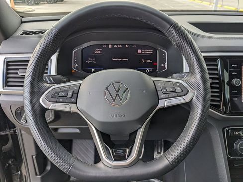 Certified 2023 Volkswagen Atlas Cross Sport SEL R-Line image 28