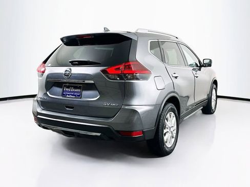 Used 2018 Nissan Rogue SV w/ Premium Package image 7