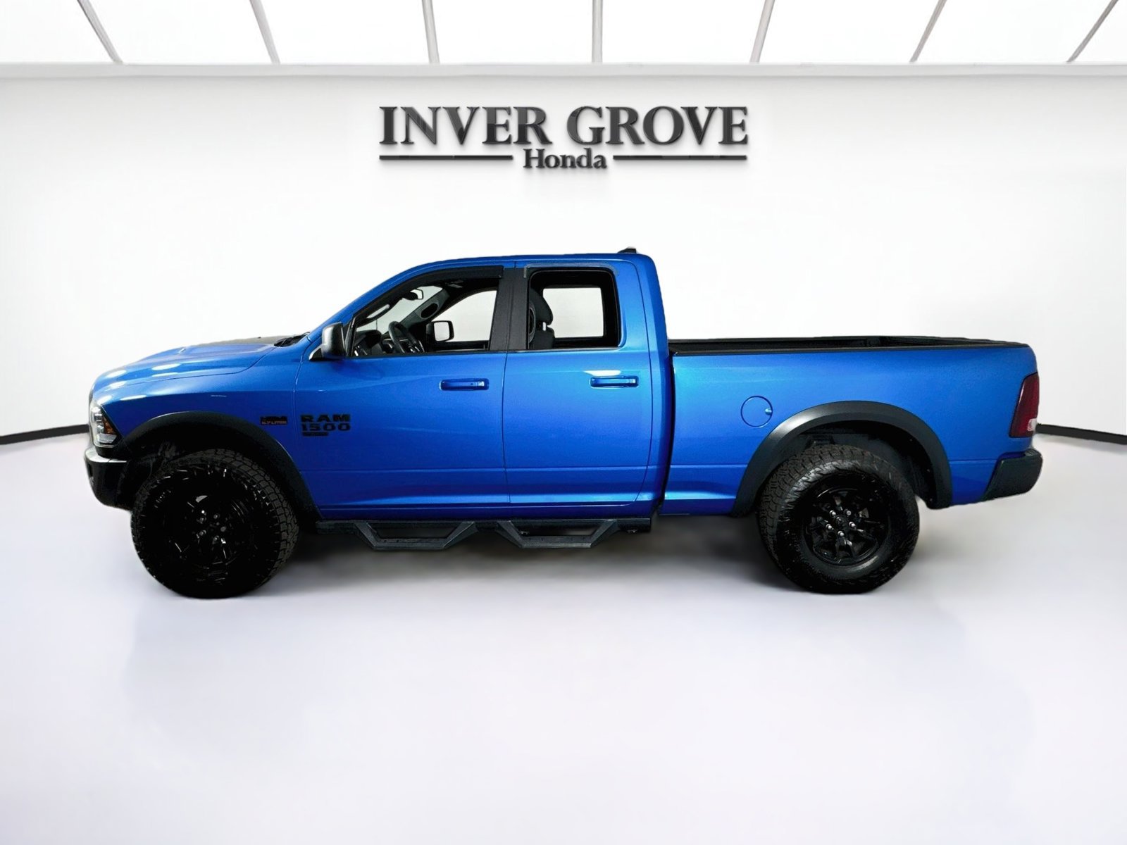 Used 2022 RAM 1500 Warlock w/ Electronics Group AWD/4WD image 8