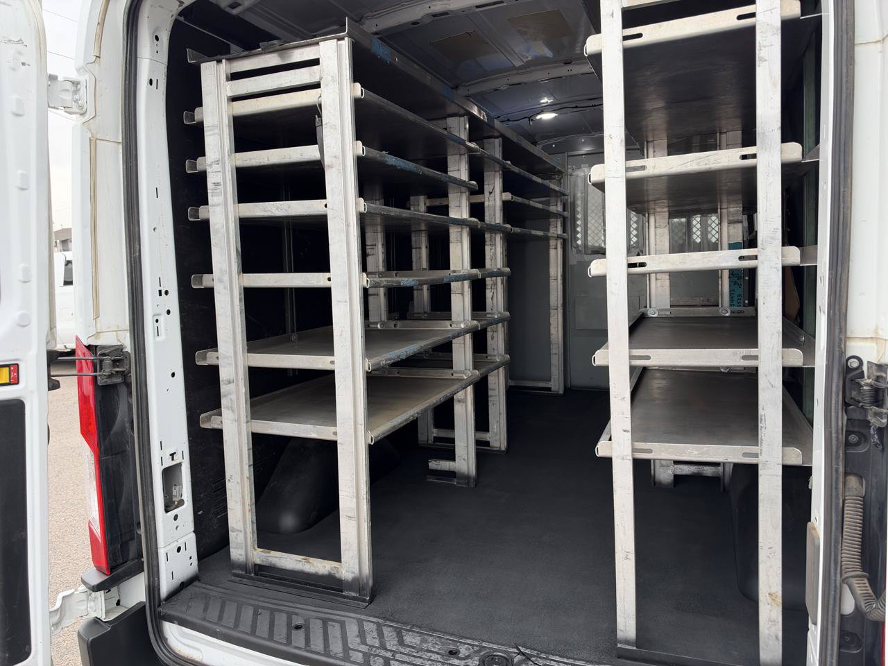 Used 2022 Ford Transit 250 Medium Roof AWD w/ Interior Upgrade Package image 22