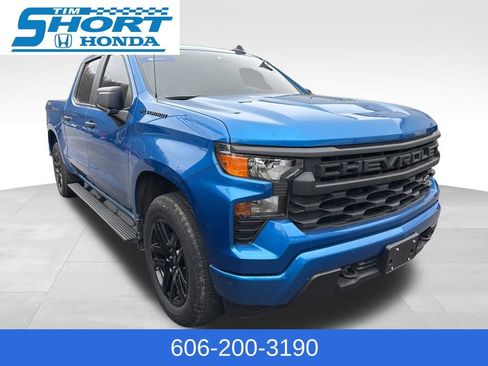 Used 2023 Chevrolet Silverado 1500 Custom w/ LPO, Dark Essentials Package image 3