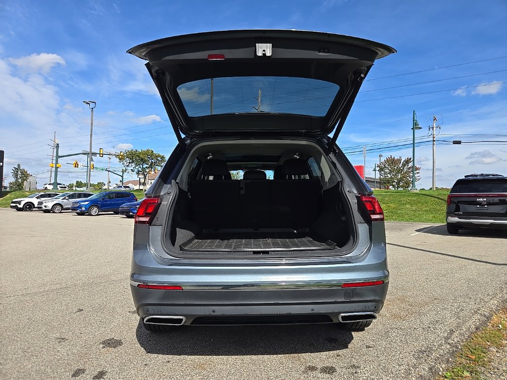 Used 2018 Volkswagen Tiguan SEL Premium AWD/4WD image 5