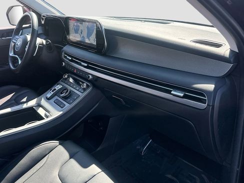 Used 2024 Hyundai Palisade SEL FWD image 30