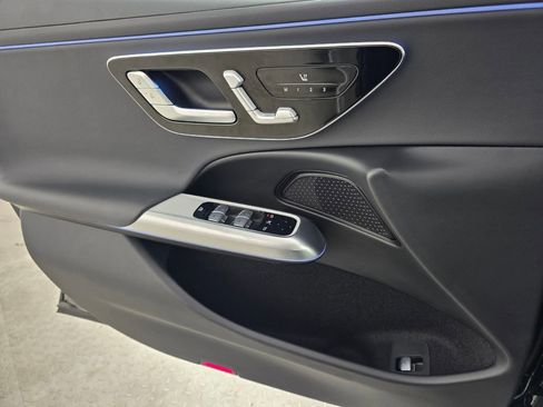 Certified 2025 Mercedes-Benz E 350 Sedan image 22