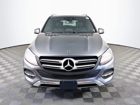 Used 2018 Mercedes-Benz GLE 350 4MATIC image 2