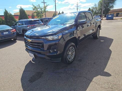 Used 2024 Chevrolet Colorado LT w/ LT Convenience Package II image 3