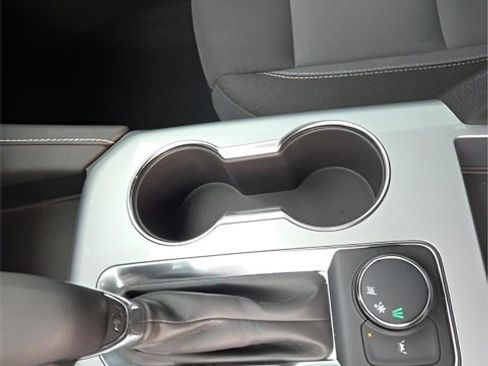 Used 2023 Chevrolet Blazer LT image 19