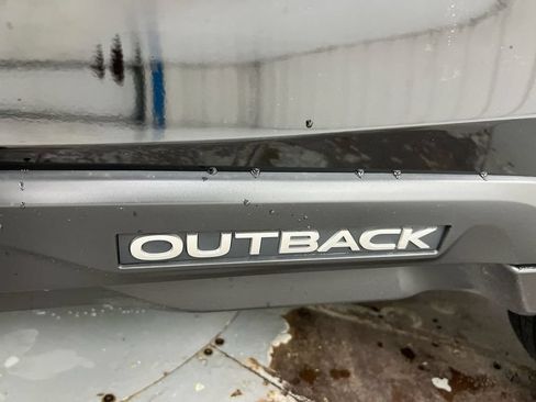 Used 2023 Subaru Outback Premium AWD/4WD image 25