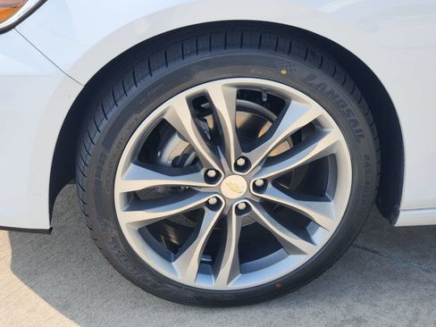 Used 2021 Chevrolet Malibu LT FWD image 11