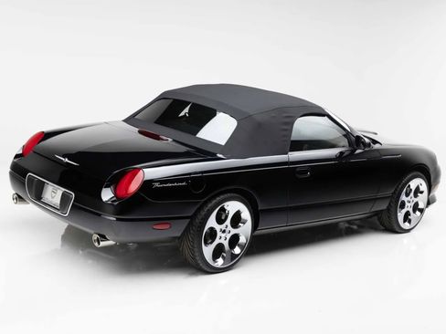 Used 2002 Ford Thunderbird RWD image 19