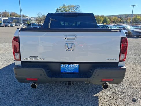 Certified 2023 Honda Ridgeline Black Edition image 5