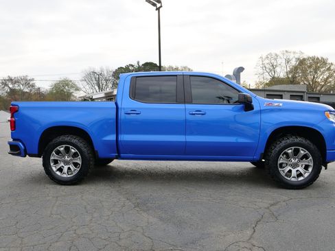 Used 2025 Chevrolet Silverado 1500 RST AWD/4WD image 37